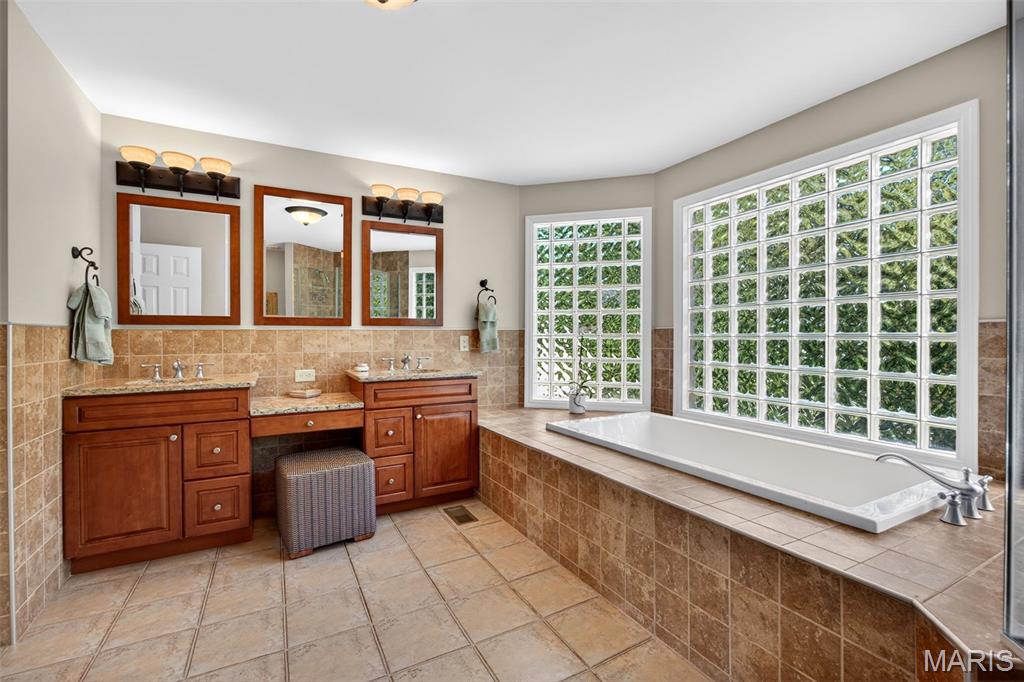 Pine Creek - Residential