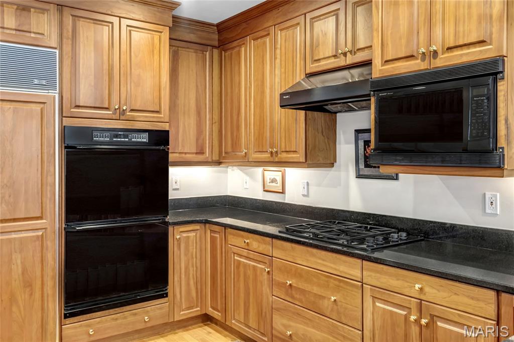 The Plaza In Clayton - Residential