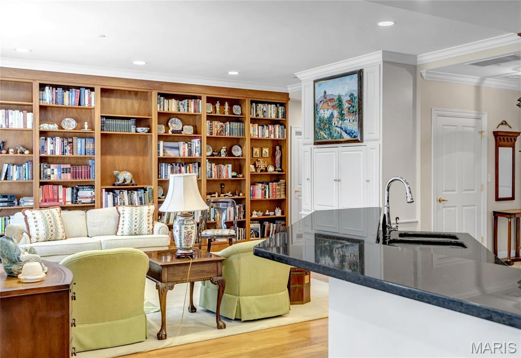 The Plaza In Clayton - Residential