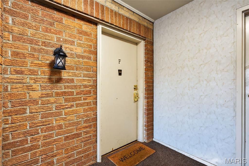 Photo of 10327 Forest Brook Lane #F, St Louis, MO 63146 (MLS # 25080029)