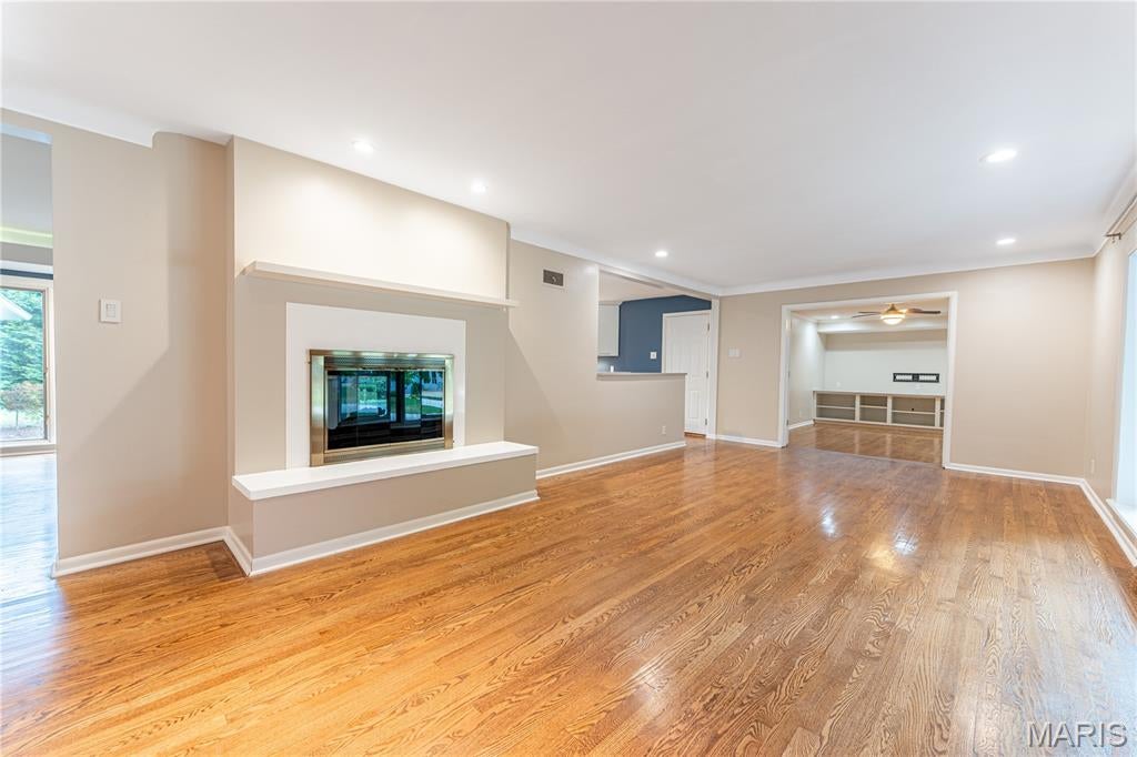 8 Tealwood Drive