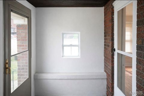 Tiny photo for 3207 Elsworth pl Place, Bel Ridge, MO 63121 (MLS # 26018268)