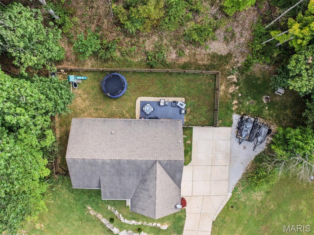 112 Lawrence Drive