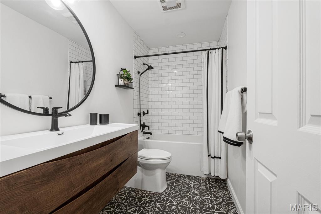 Schoettler Place - Residential