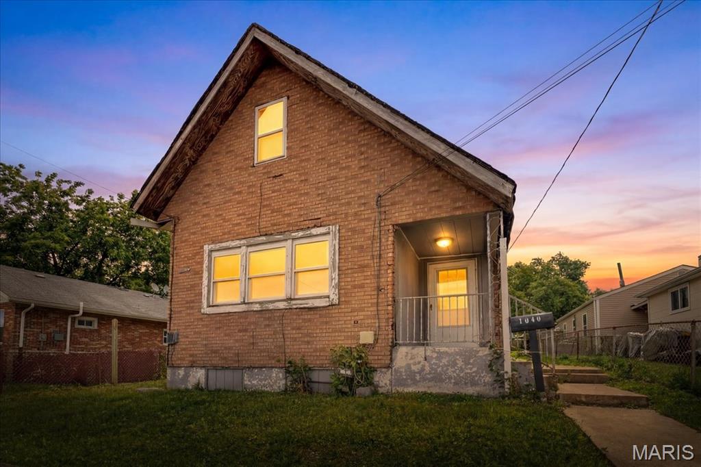 Photo of 1040 Wachtel Avenue, Unincorporated, MO 63125 (MLS # 26038471)