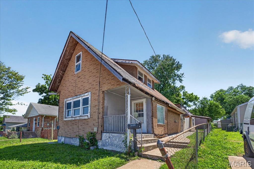 Photo of 1040 Wachtel Avenue, Unincorporated, MO 63125 (MLS # 26038471)