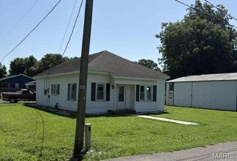 Photo of 501 S Haw ST, Oran, MO 63771 (MLS # 26046310)