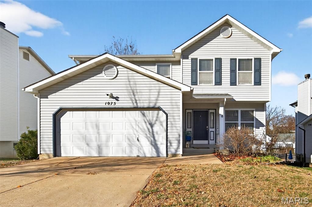 Photo of 1075 Fenton Park Drive, Fenton, MO 63026 (MLS # 25079802)