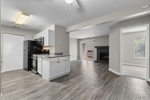 Tiny photo for 2403 Sandalwood Creek Court #D, Wildwood, MO 63038 (MLS # 26026444)
