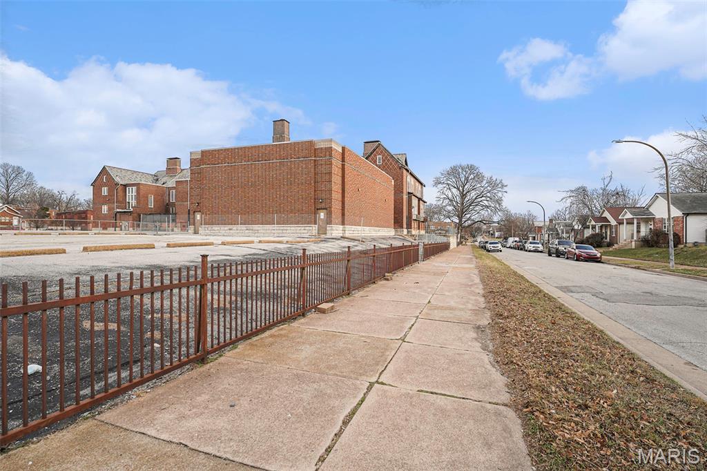 Walnut Park Add - Commercial Sale