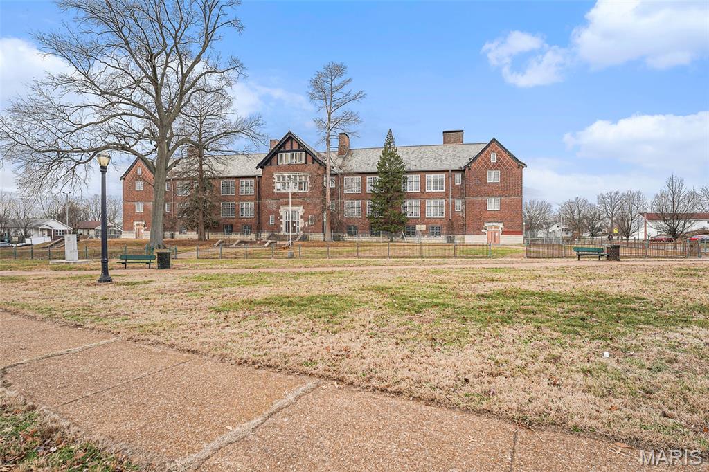 Walnut Park Add - Commercial Sale