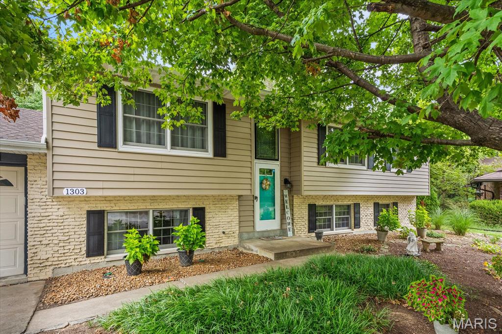1303 Desoto Drive