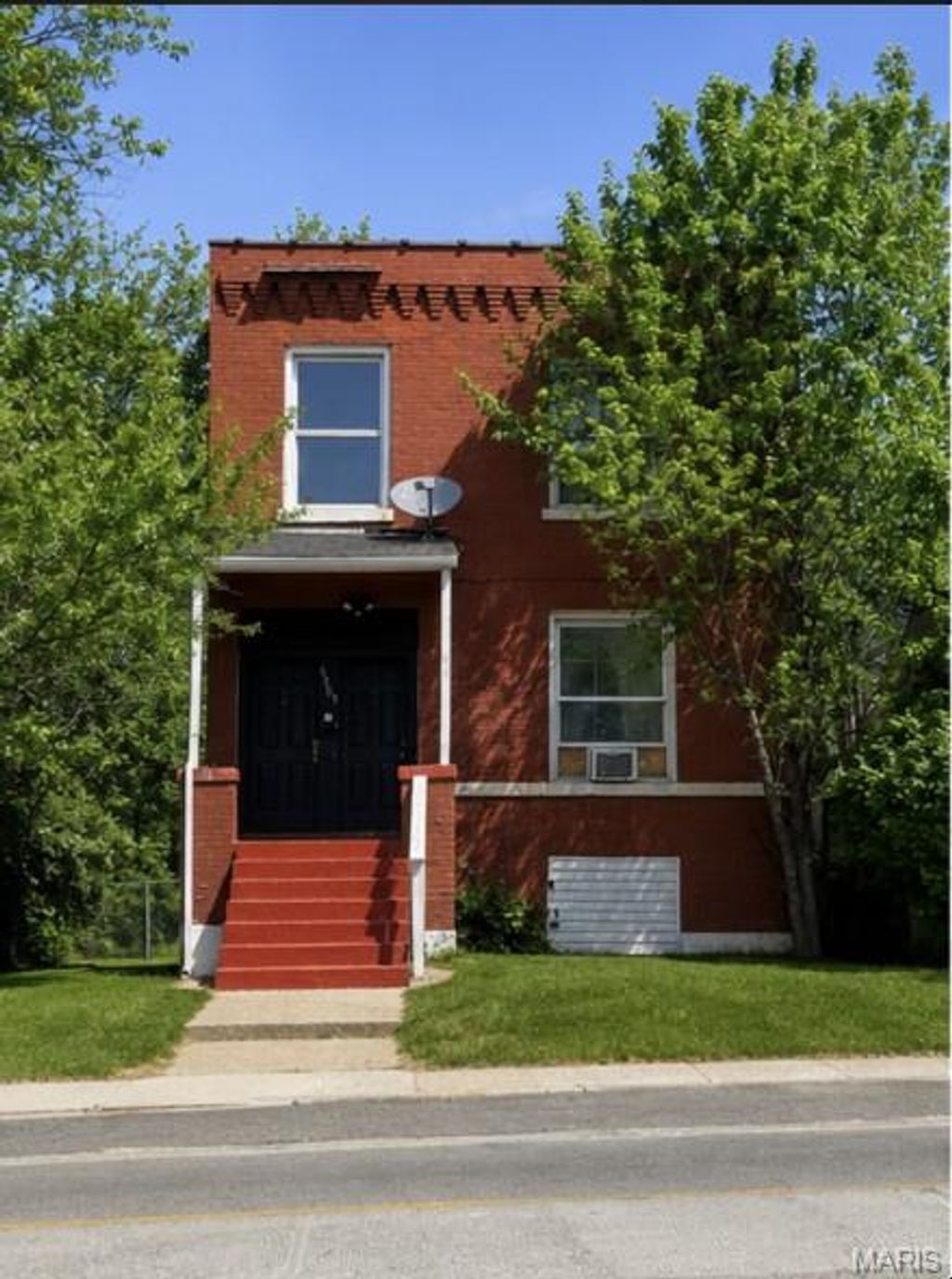 Photo of 6309 Page Avenue, St Louis, MO 63133 (MLS # 26028970)