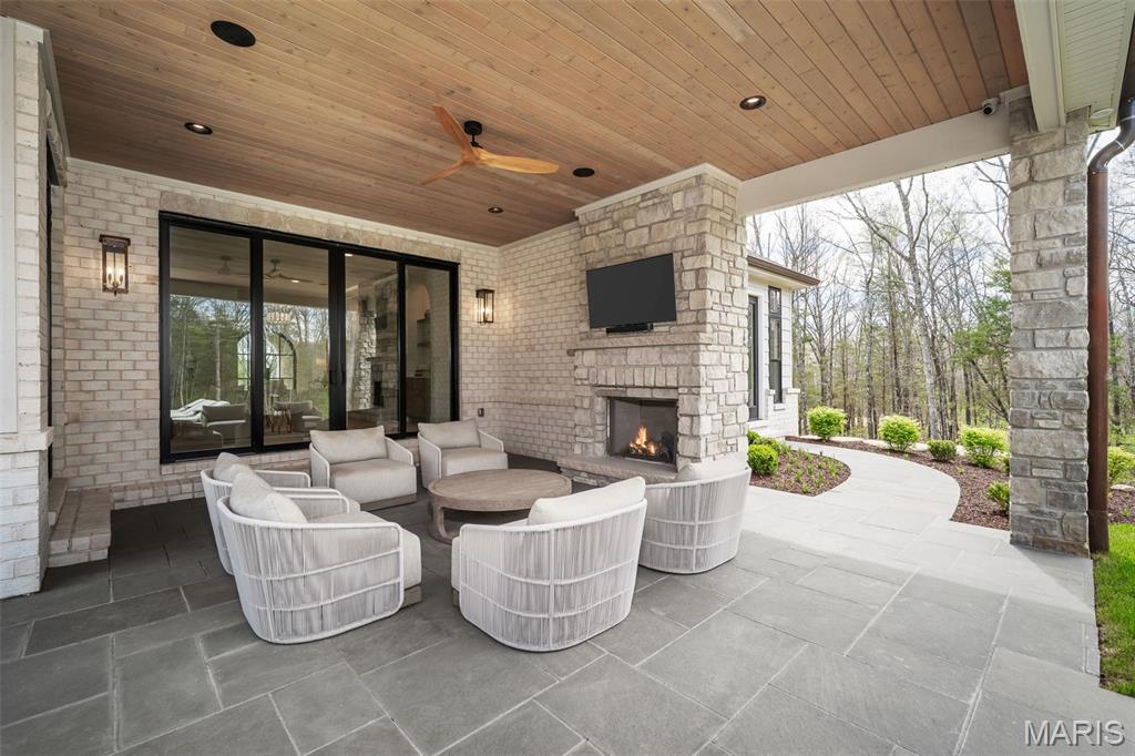 Auden Hollow - Residential