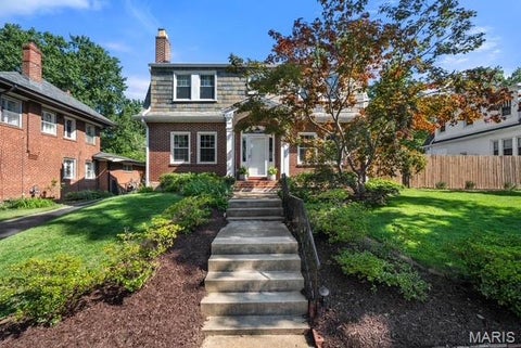 Tiny photo for 7411 Parkdale Avenue, Clayton, MO 63105 (MLS # 26055239)