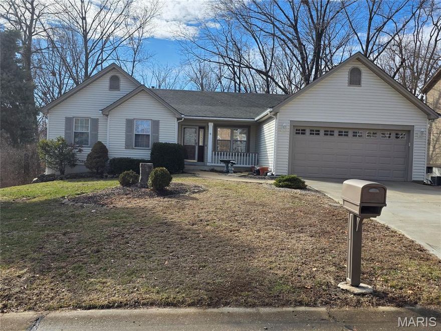 Lease this beautiful 3bd 3ba single family home with open floor plan, partial finished basement, wood floors, all season's room, backs to woods, dead end street, in the Vineyards subdivision (63304). Absolutely NO PETS. Background/ credit check required for all tenants over 18. 1 year minimum lease required.