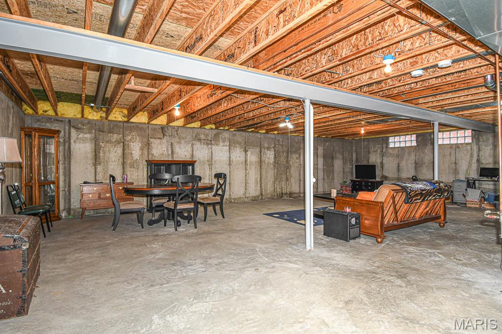 Tori Pines Condo Twenty-First - Residential