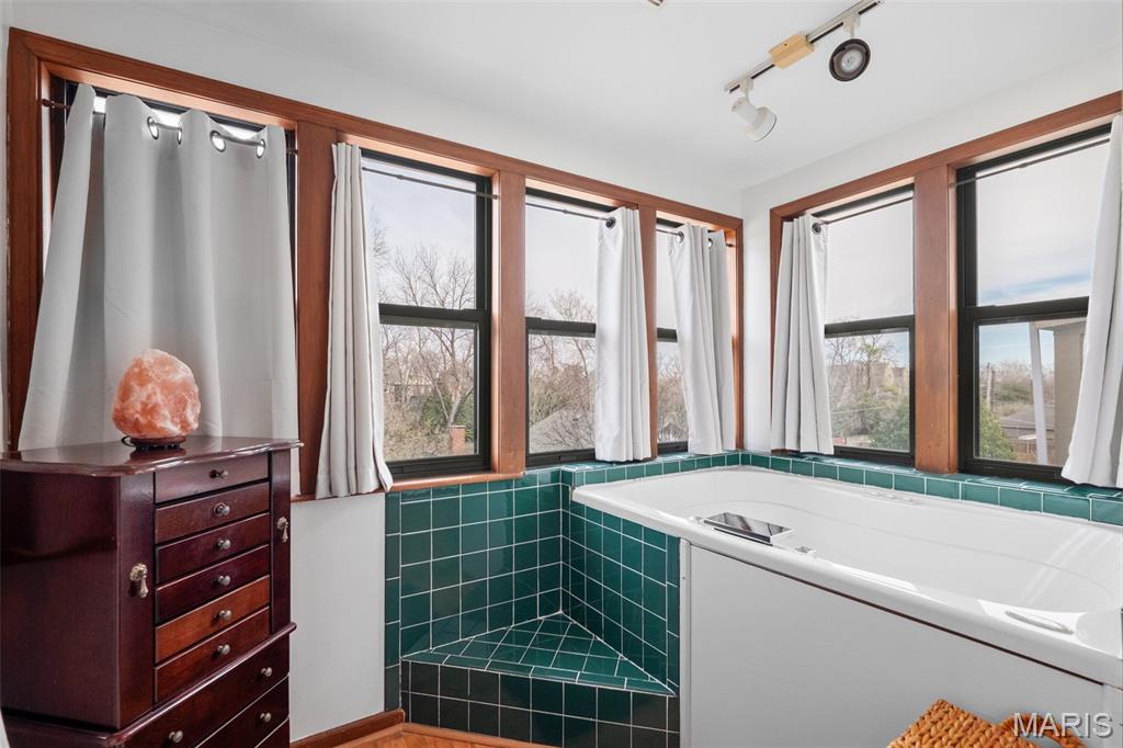 Roe Place - Residential