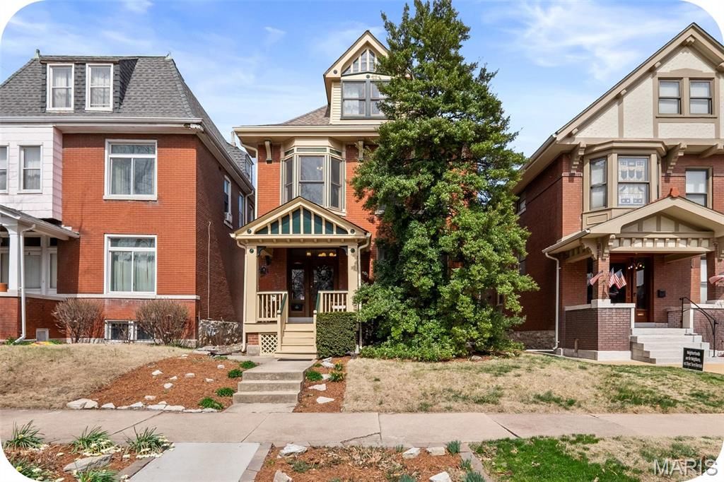 Photo of 3241 Geyer Avenue, St Louis, MO 63104 (MLS # 26020427)