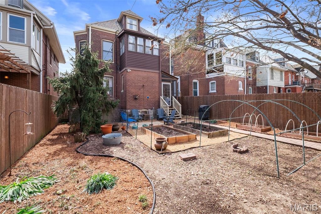 Roe Place - Residential