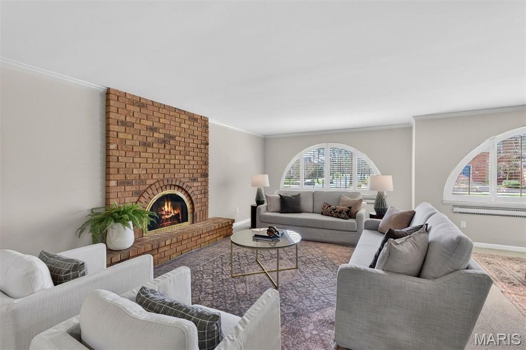 Photo of 170 N Brentwood Boulevard, Clayton, MO 63105 (MLS # 26014614)