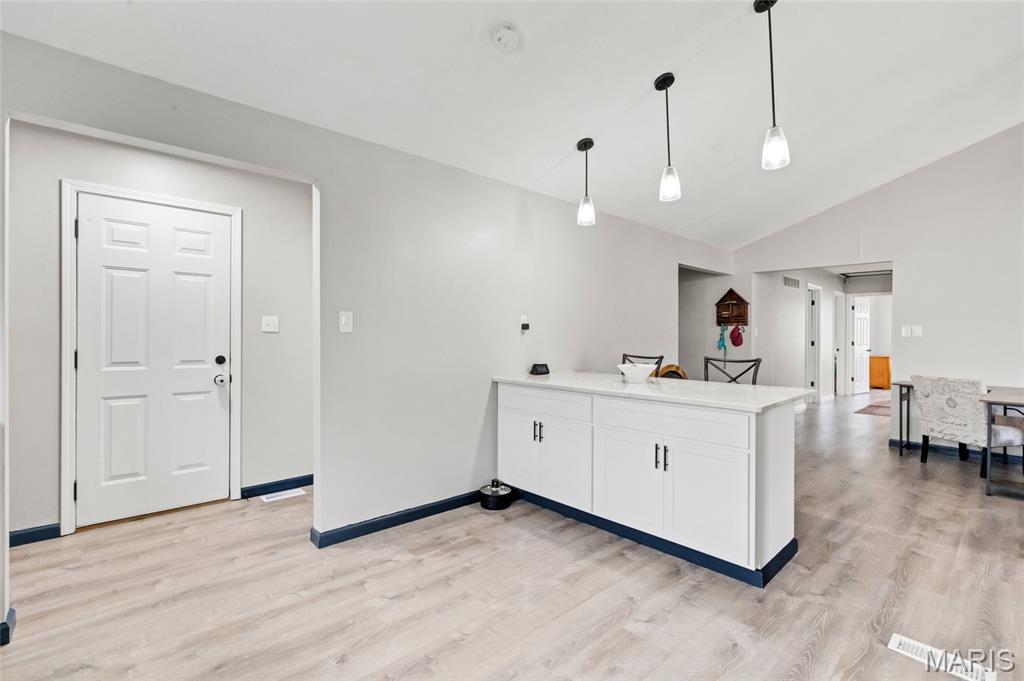 Bluff Wood Manor - Residential