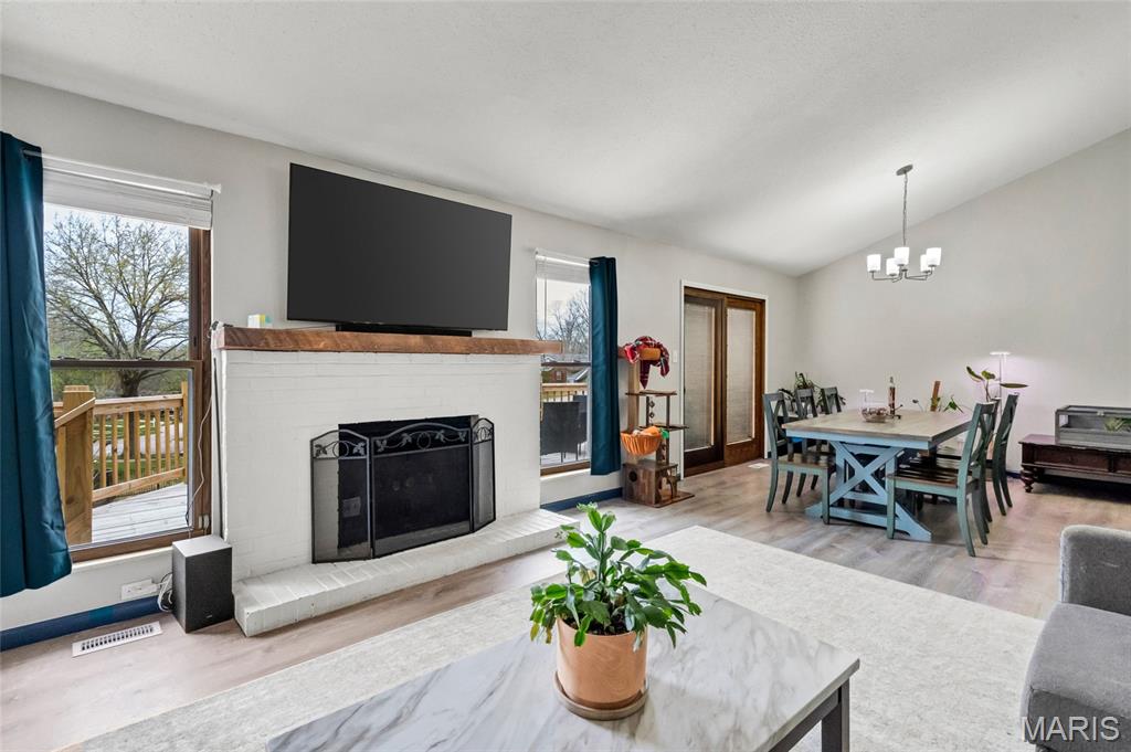 Bluff Wood Manor - Residential