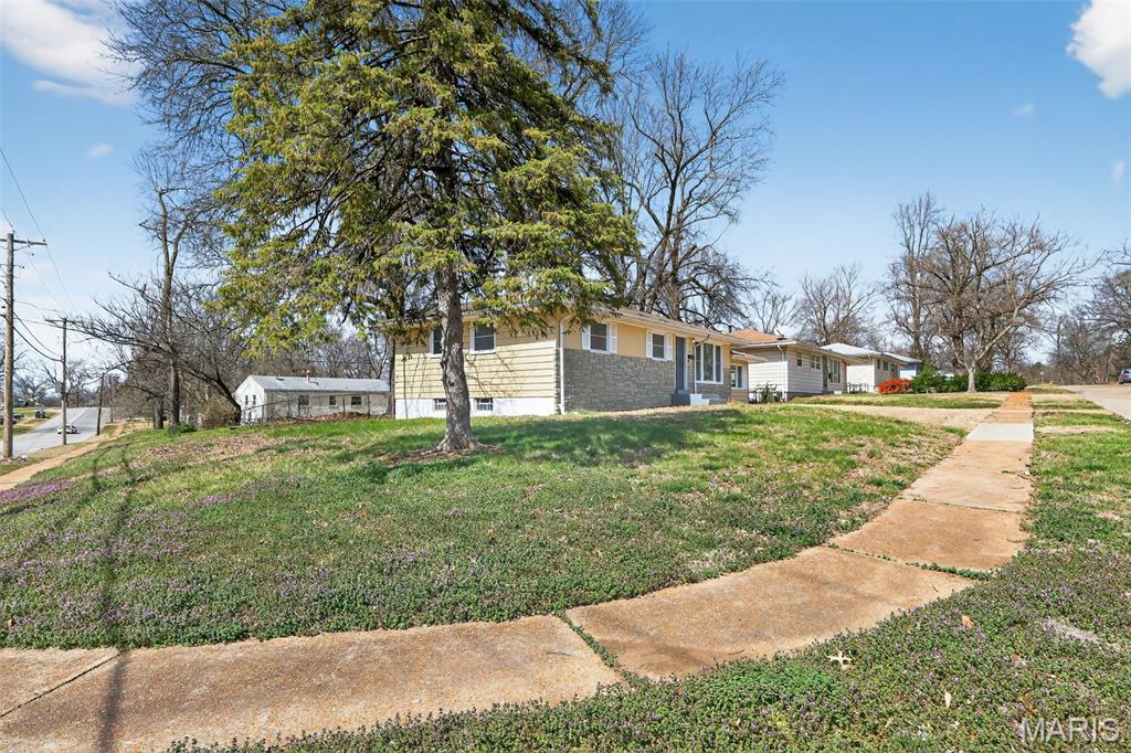 Sharon Meadows - Residential