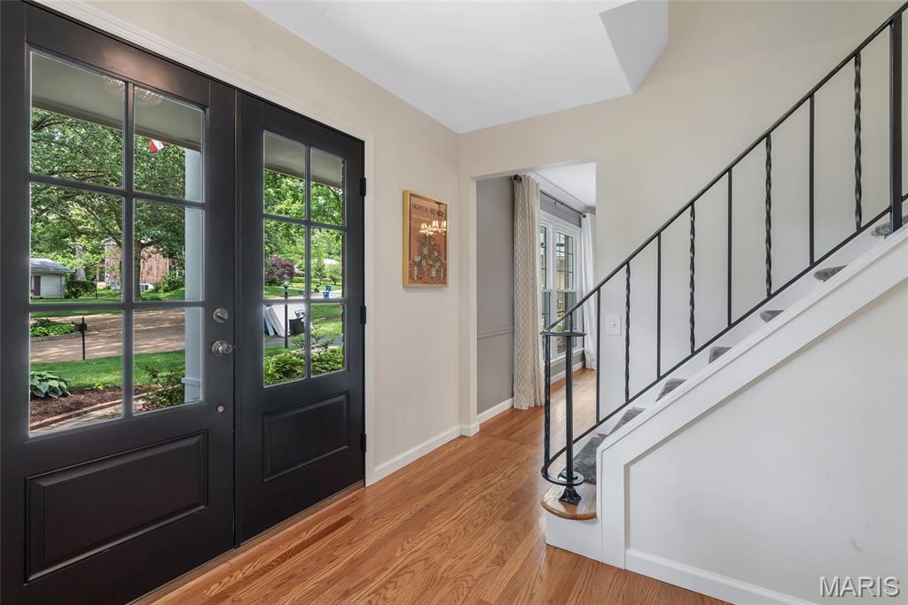 38 Ridge Point Drive