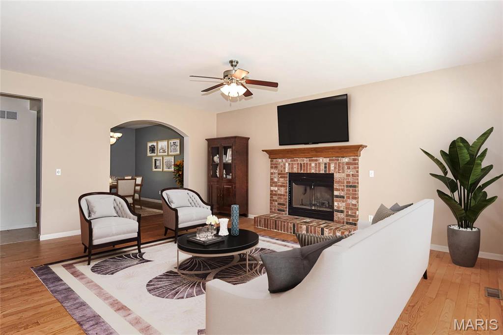907 Palomino Path