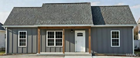 Photo of 18 Mosel Way, Owensville, MO 65066 (MLS # 26003102)