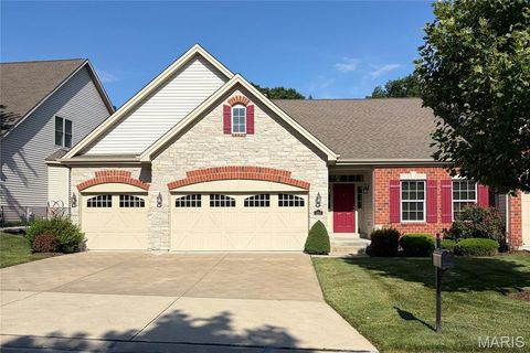 Photo of 1215 Silver Fern Drive, Lake Saint Louis, MO 63367 (MLS # 26038943)