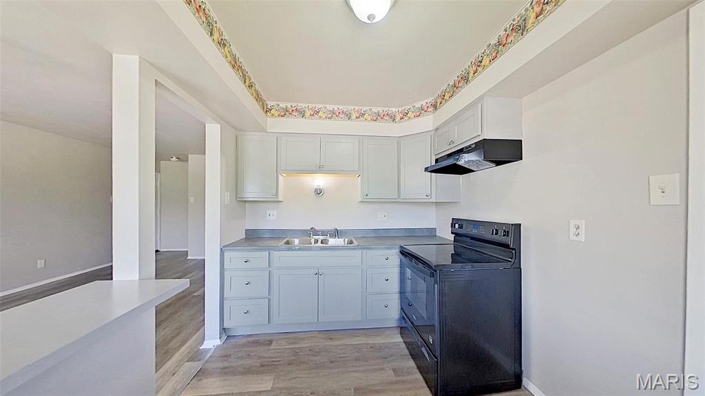 Hazelcrest Condo - Residential