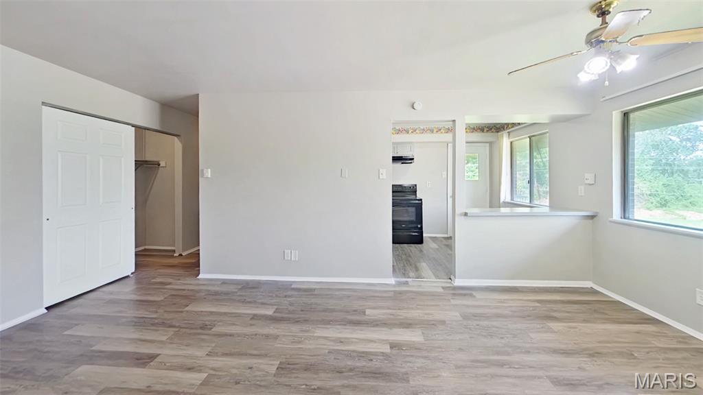 Hazelcrest Condo - Residential