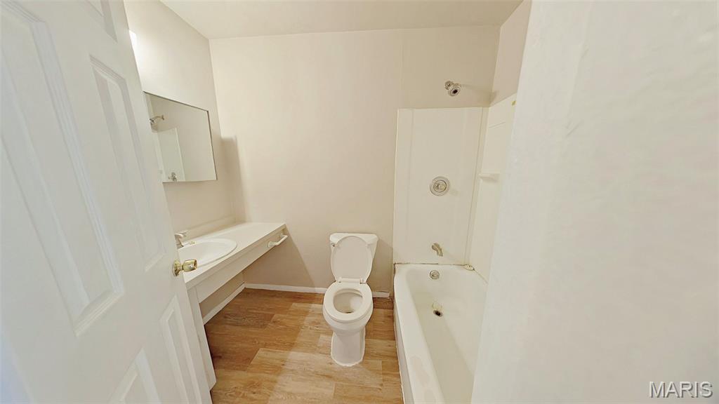 Hazelcrest Condo - Residential