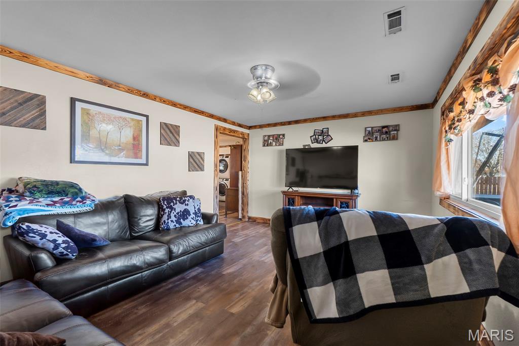 1900 Treasure Street