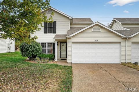 Photo of 1071 Goss Court, Wentzville, MO 63385 (MLS # 25066809)