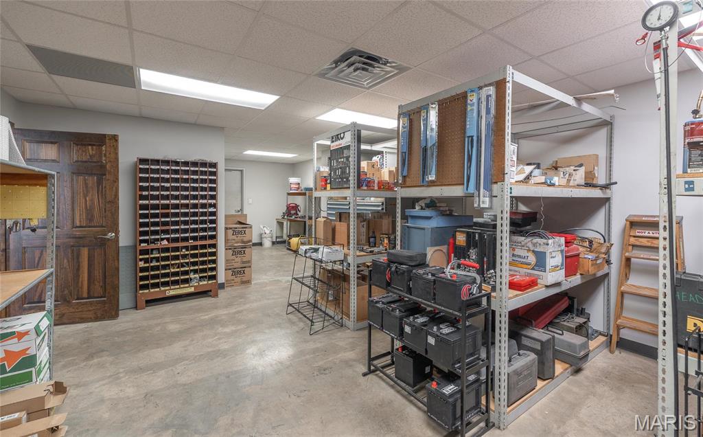 n/a - Commercial Sale