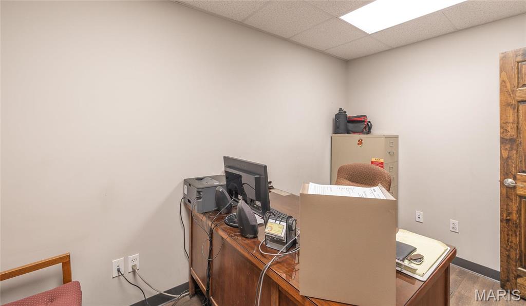 n/a - Commercial Sale