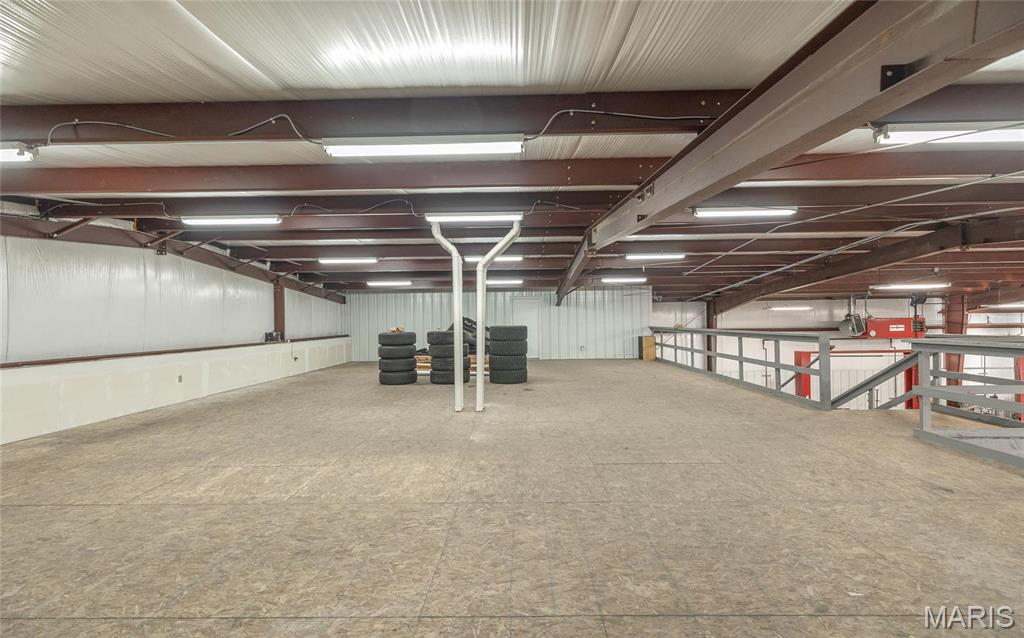 n/a - Commercial Sale