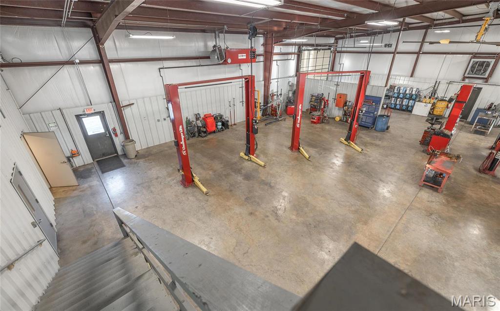 n/a - Commercial Sale