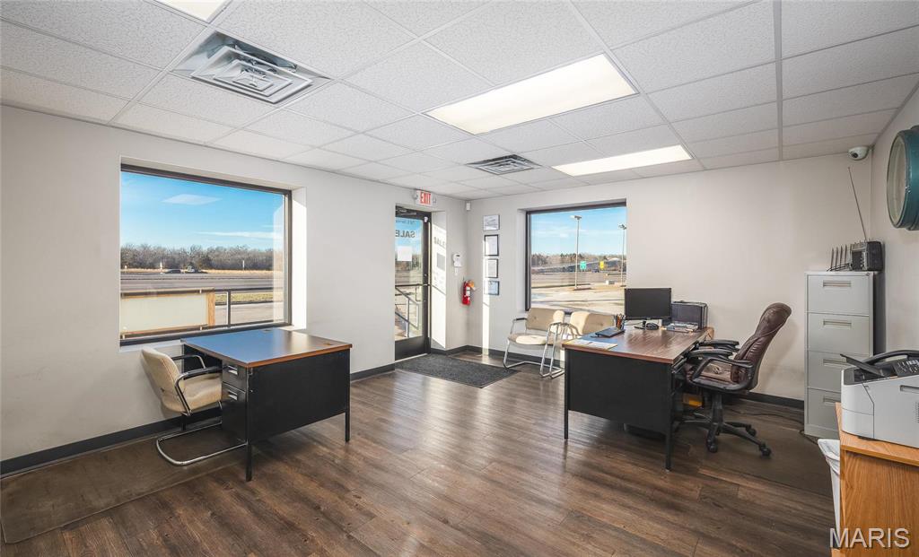 n/a - Commercial Sale