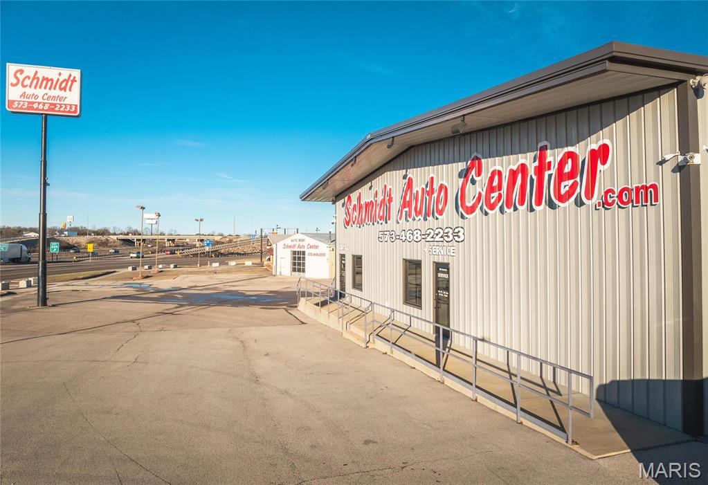 n/a - Commercial Sale