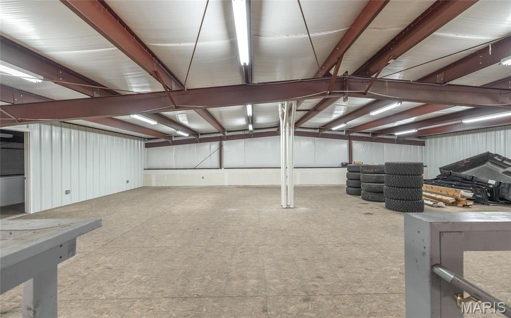 n/a - Commercial Sale