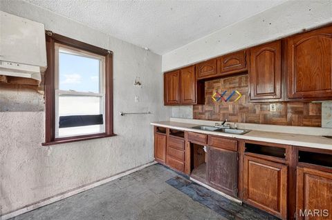 Tiny photo for 6121 Jefferson Avenue, St Louis, MO 63134 (MLS # 26047316)