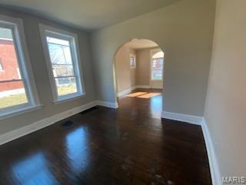 Tiny photo for St Louis, MO 63112 (MLS # 26014617)