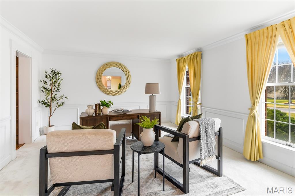 94 Meadowbrook Country Club Estate