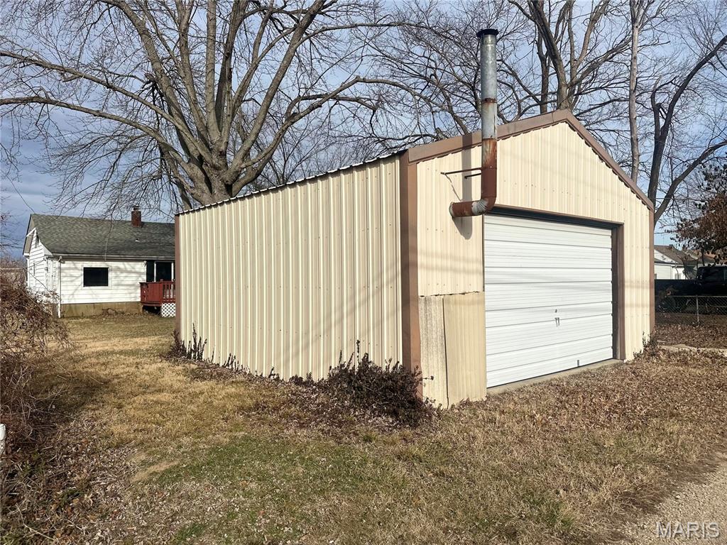 Lake View - Residential