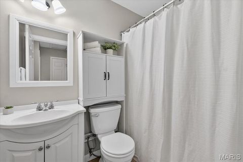 Tiny photo for 947 Bellestri Drive, Ballwin, MO 63021 (MLS # 26015554)