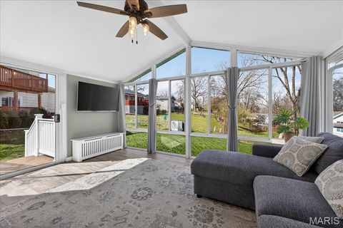 Tiny photo for 947 Bellestri Drive, Ballwin, MO 63021 (MLS # 26015554)